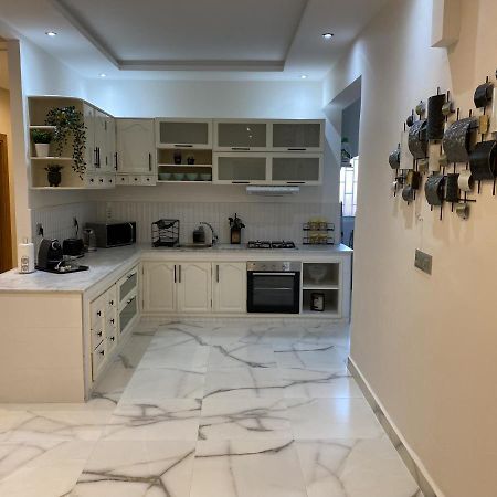 Appartement Moderne Et Spacieux Au Coeur De Tanger Luaran gambar