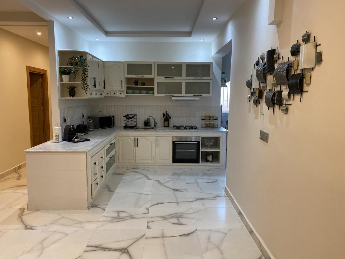 Appartement Moderne Et Spacieux Au Coeur De Tanger Luaran gambar